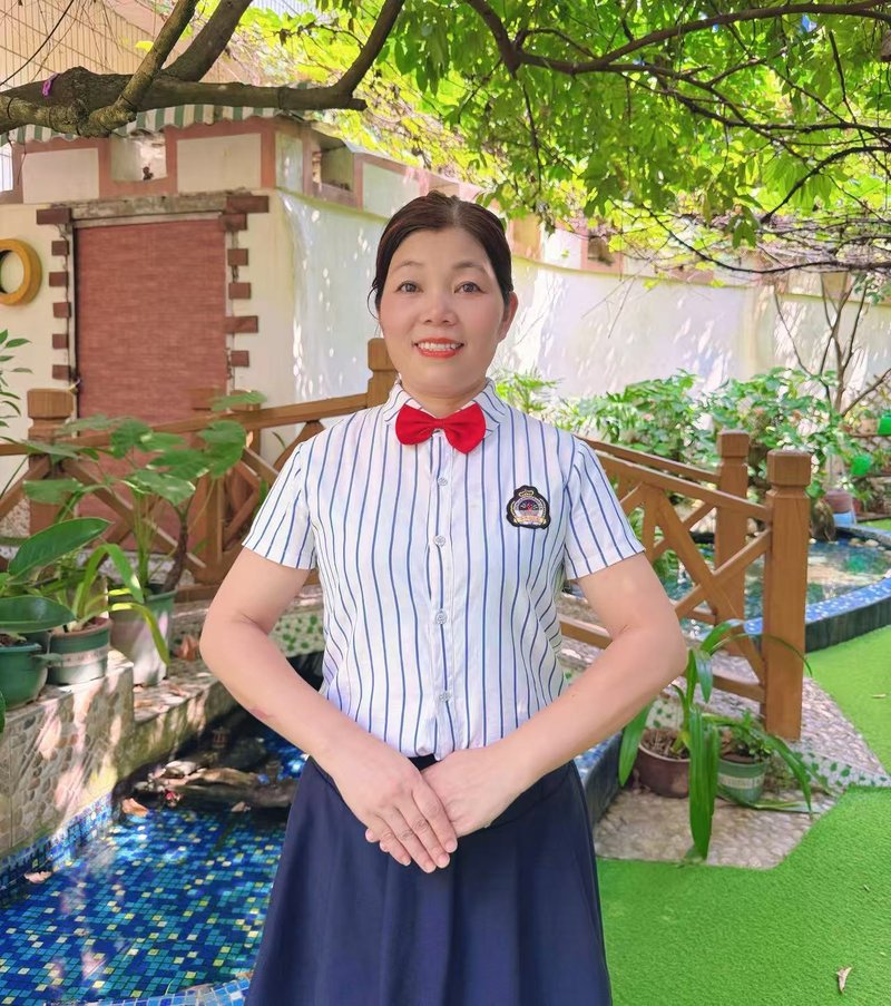 中层管理 吴玉梅